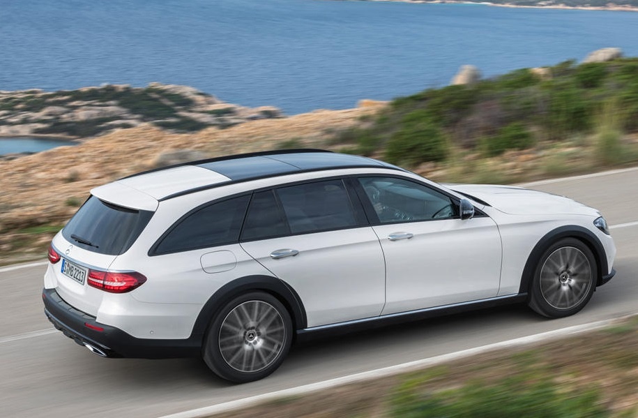 Mercedes-Benz ra mắt E-Class All-Terrain 2021 bản off-road ảnh 6 Mercedes-Benz ra mat E-Class All-Terrain 2021 ban off-road anh 6