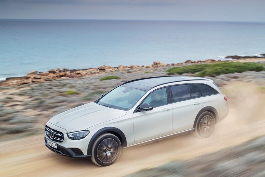 Mercedes-Benz ra mắt E-Class All-Terrain 2021 bản off-road ảnh 14 Mercedes-Benz ra mat E-Class All-Terrain 2021 ban off-road anh 14