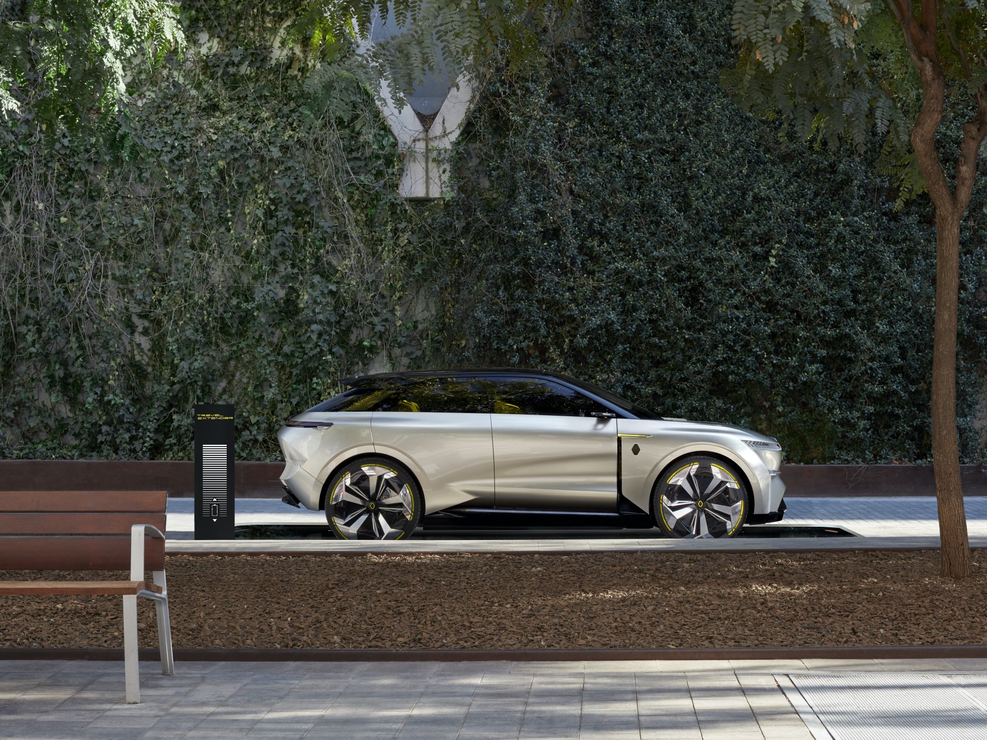 Renault ra mat concept xe dien tu bien hinh anh 5