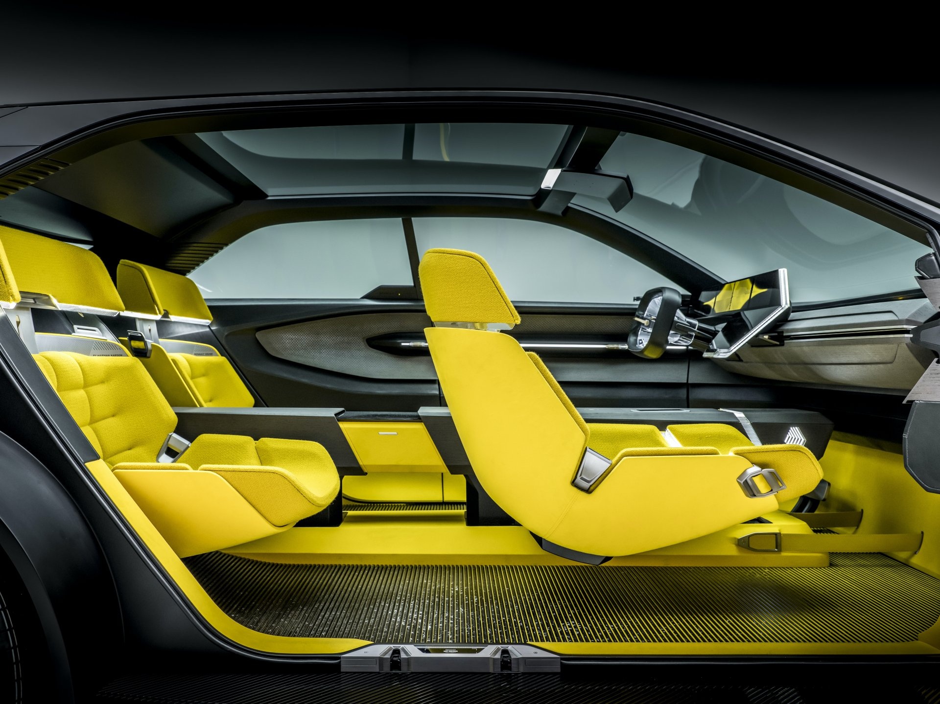 Renault ra mat concept xe dien tu bien hinh anh 27