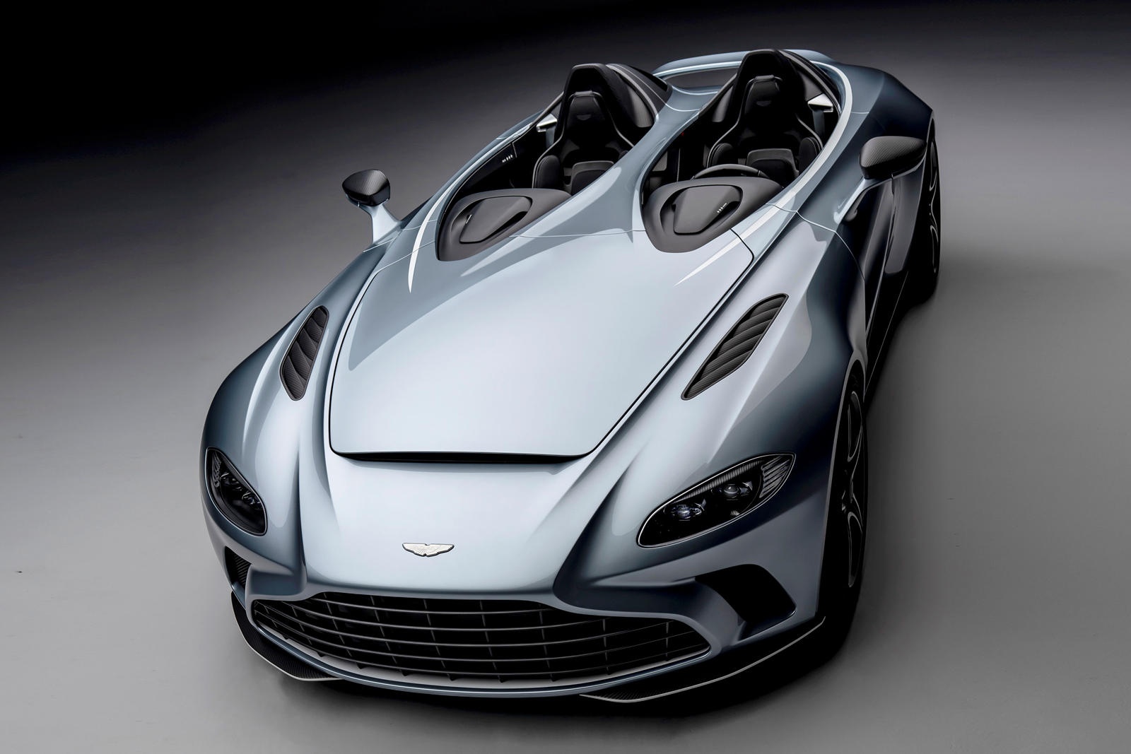 Aston Martin V12 Speedster - sieu xe doc la, gia 1 trieu USD hinh anh