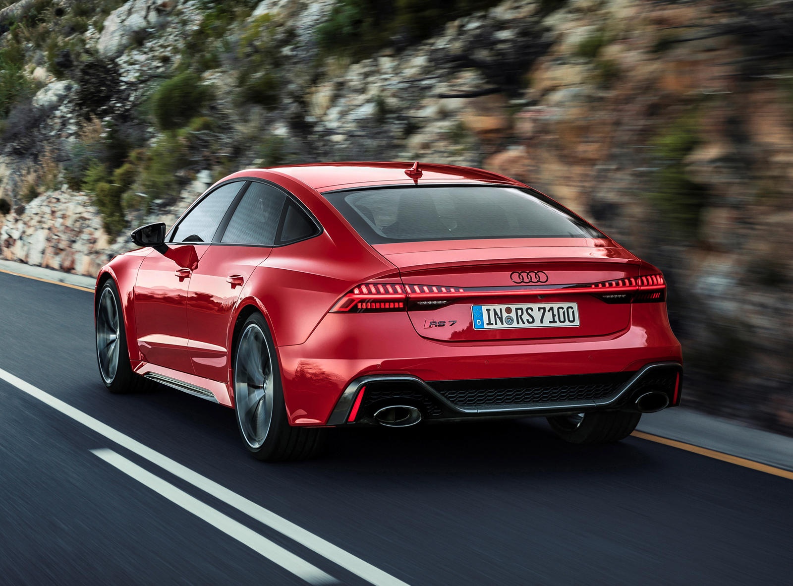 Audi RS7 2020 đắt hơn cả Mercedes E 63 và BMW M5 ảnh 2 Audi RS7 2020 dat hon ca Mercedes E 63 va BMW M5 anh 2