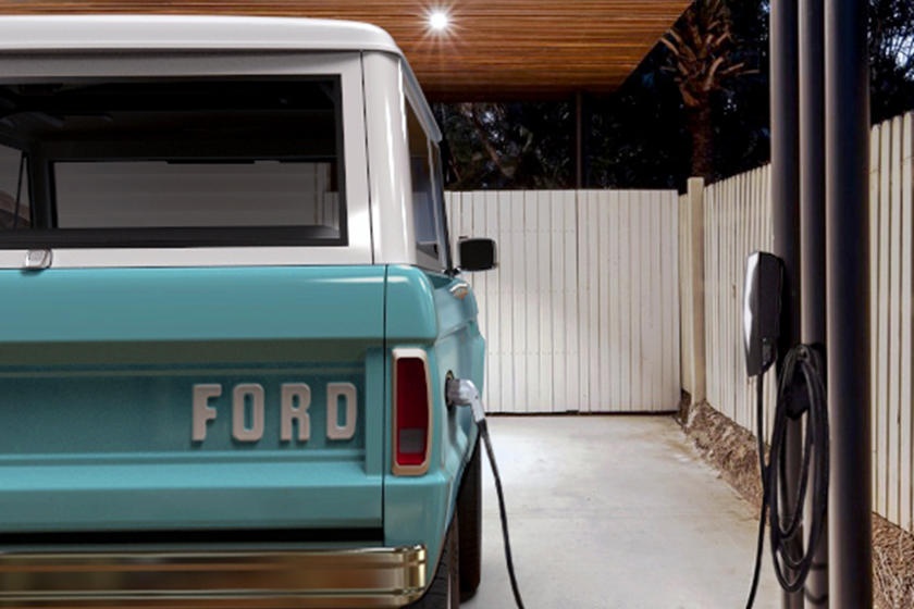 ôtô điện của Ford bán giá 185.000 USD ảnh 4 oto dien cua Ford ban gia 185.000 USD anh 4