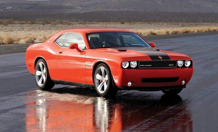 bị bắt vì chạy xe 233 km/h ở New York ảnh 2 bi bat vi chay xe 233 km/h o New York anh 2