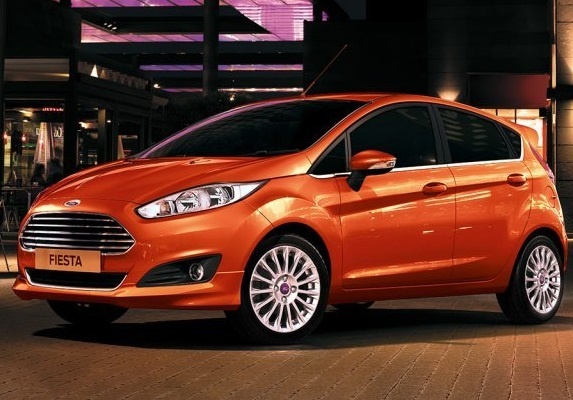 Ford phai mua lai toan bo xe Fiesta va Focus loi hop so tai My hinh anh