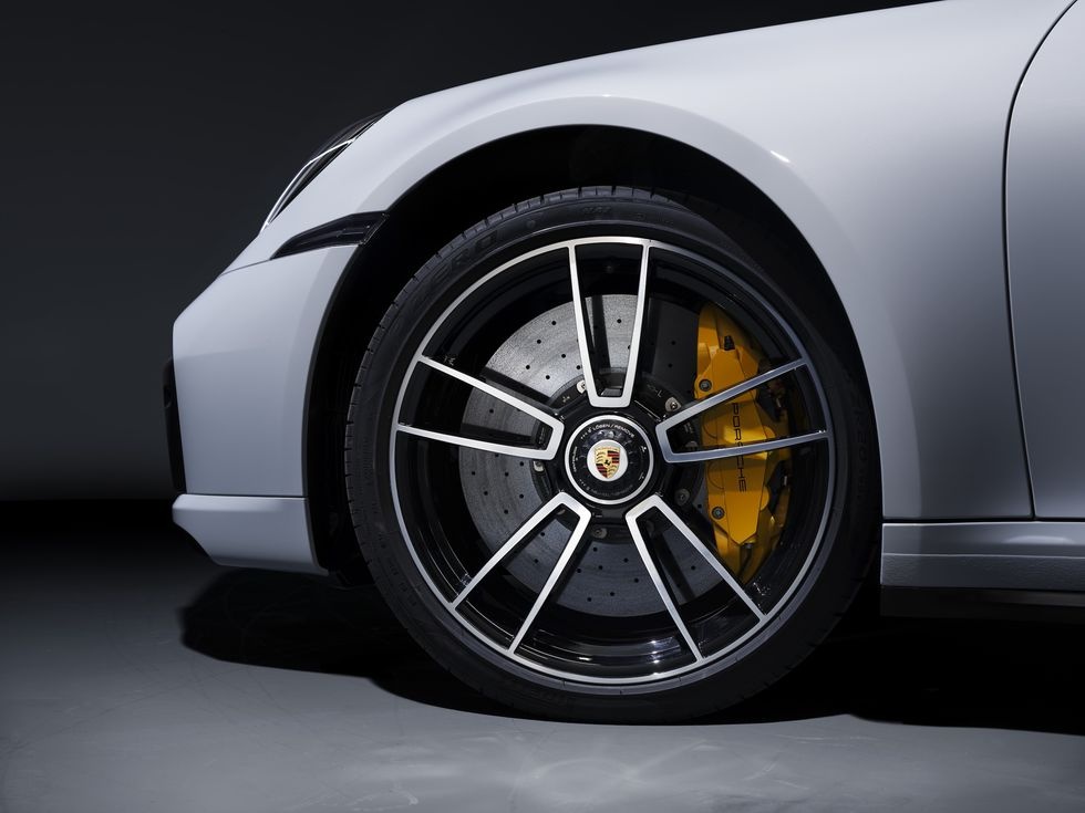 911 Turbo S mới mạnh gấp nhiều lần model cũ ảnh 7 911 Turbo S moi manh gap nhieu lan model cu anh 7