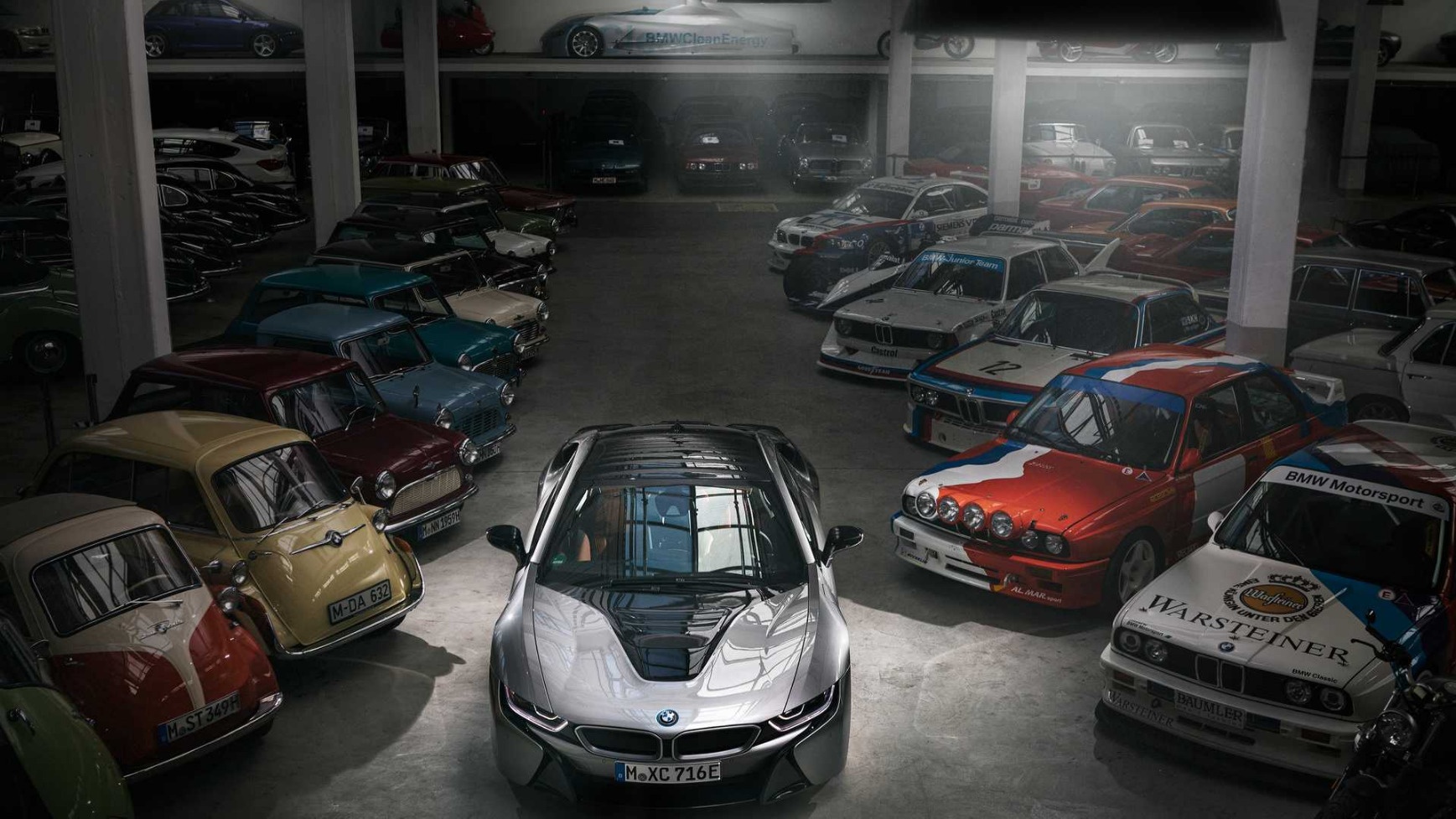 BMW khai tu xe the thao ban chay nhat anh 1