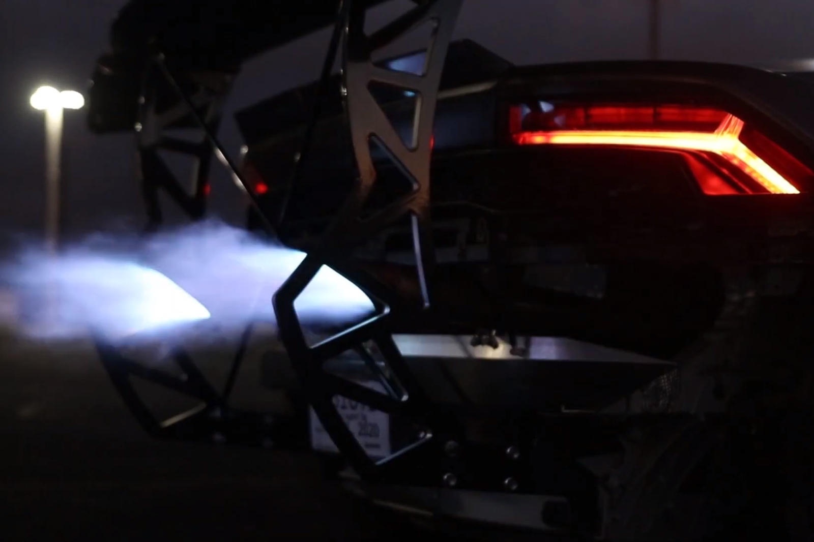 siêu xe Lamborghini Huracan đầu tiên thế giới dùng hộp số sàn ảnh 5 sieu xe Lamborghini Huracan dau tien the gioi dung hop so san anh 5