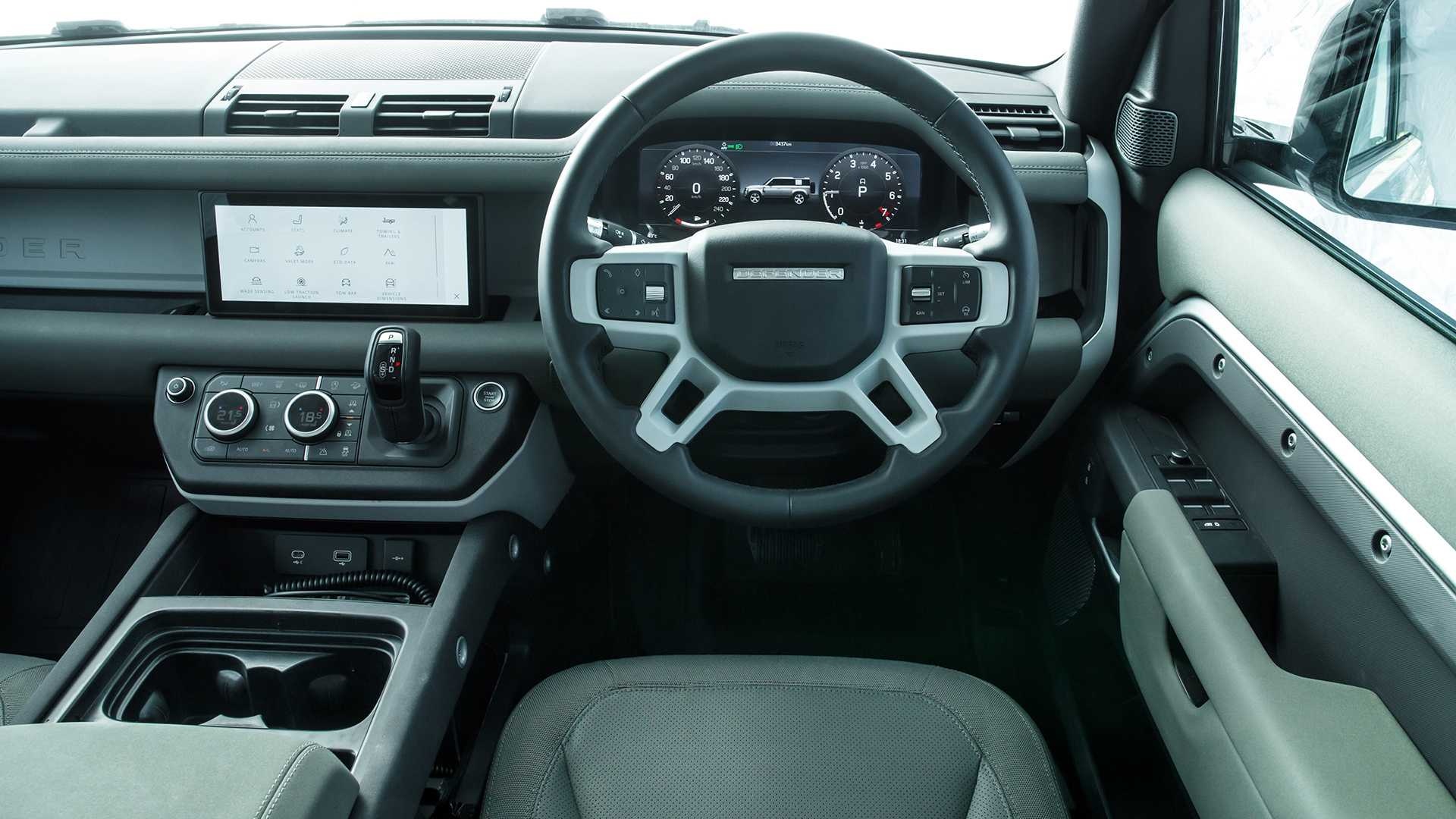 danh gia Land Rover Defender 2020 anh 34