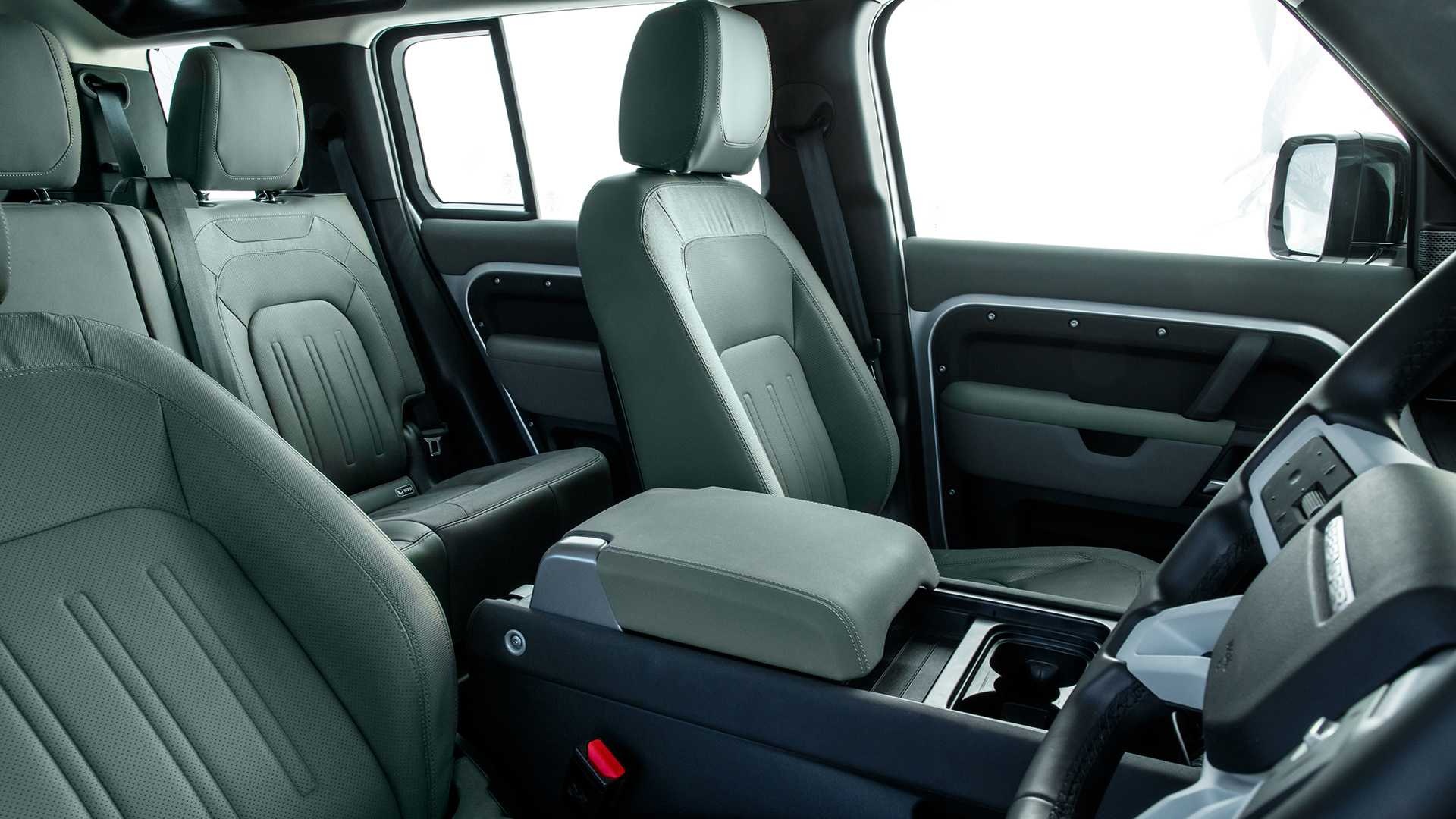 danh gia Land Rover Defender 2020 anh 33