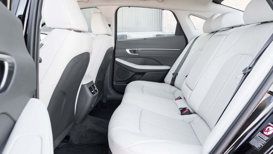 danh gia Hyundai Sonata Hybrid 2020 anh 15