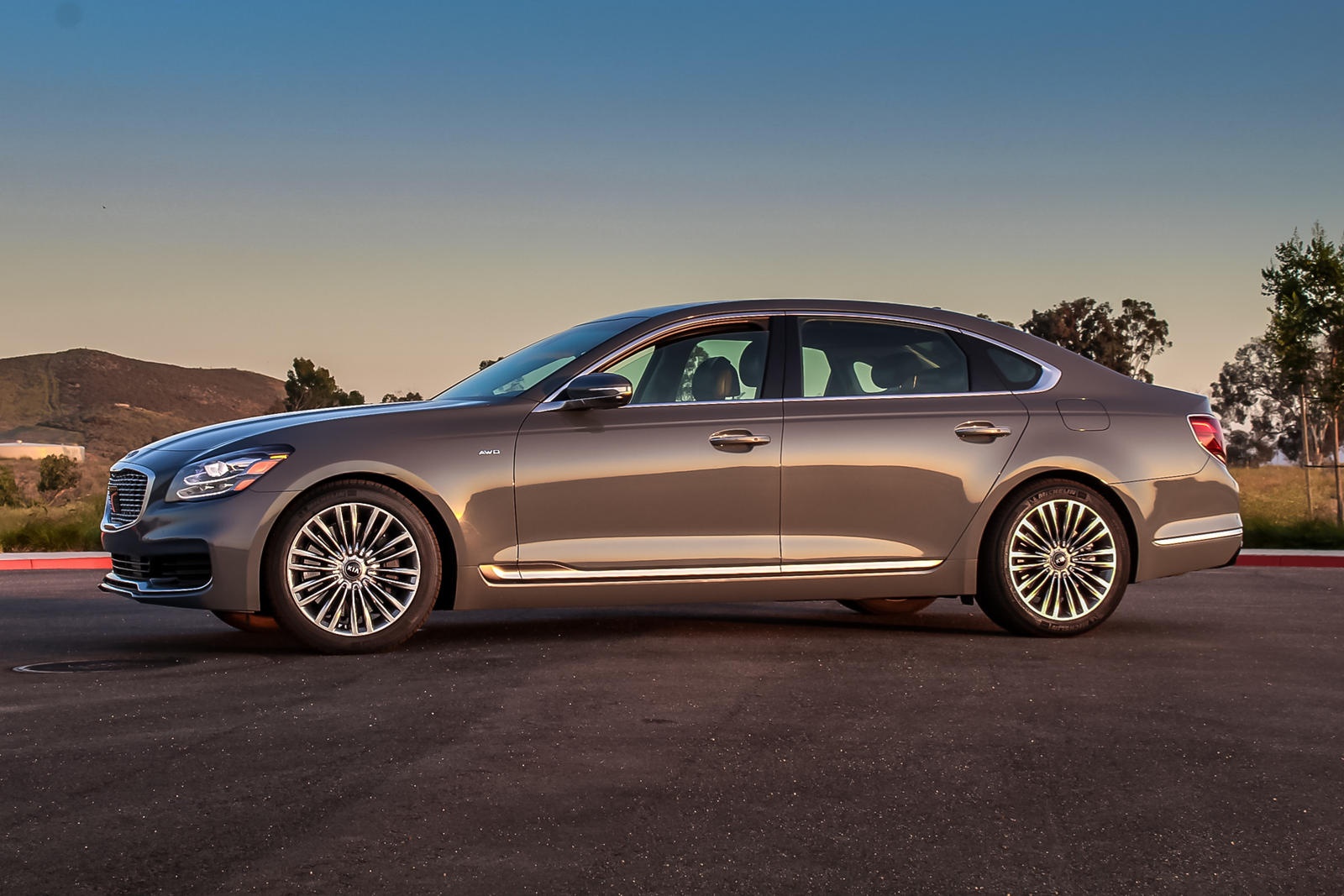 nhung mau xe sang xuat hien nam 2020 anh 28