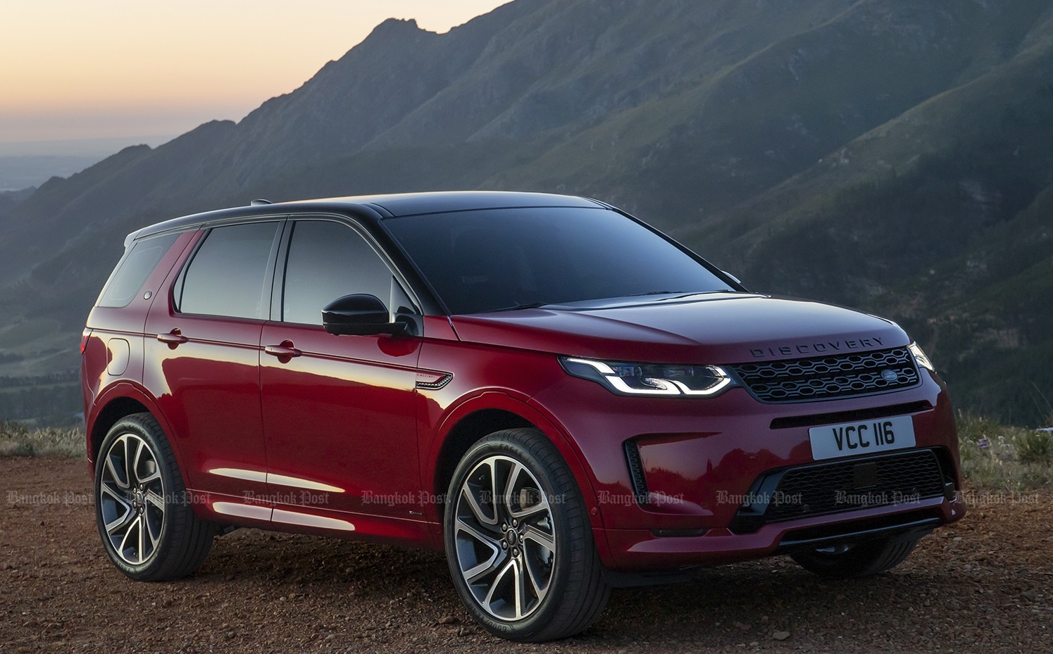 Land Rover Discovery Sport 2020 ra mat tai Thai Lan, gia 114.000 USD hinh anh
