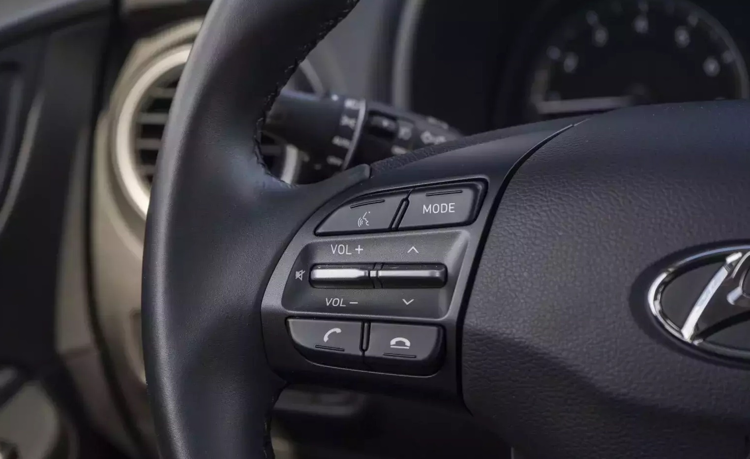đánh giá Hyundai Kona 2020 ảnh 24 danh gia Hyundai Kona 2020 anh 24