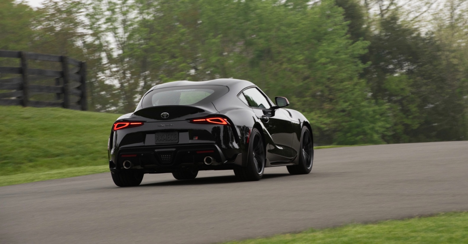 đánh giá xe thể thao Toyota Supra 2020 ảnh 8 danh gia xe the thao Toyota Supra 2020 anh 8