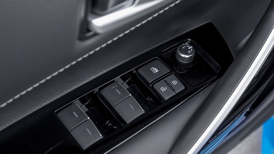đánh giá nội thất Toyota Corolla 2020  ảnh 37 danh gia noi that Toyota Corolla 2020 anh 37