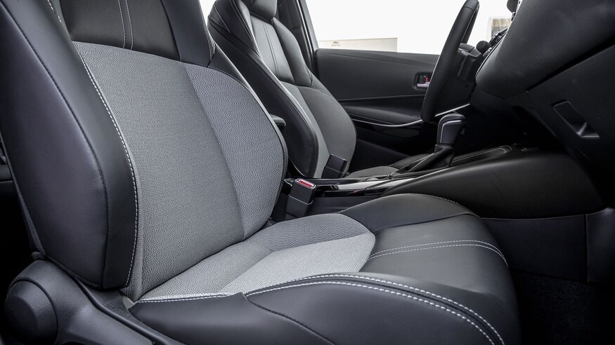 đánh giá nội thất Toyota Corolla 2020  ảnh 14 danh gia noi that Toyota Corolla 2020 anh 14