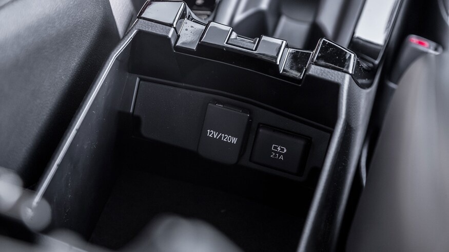 đánh giá nội thất Toyota Corolla 2020  ảnh 50 danh gia noi that Toyota Corolla 2020 anh 50