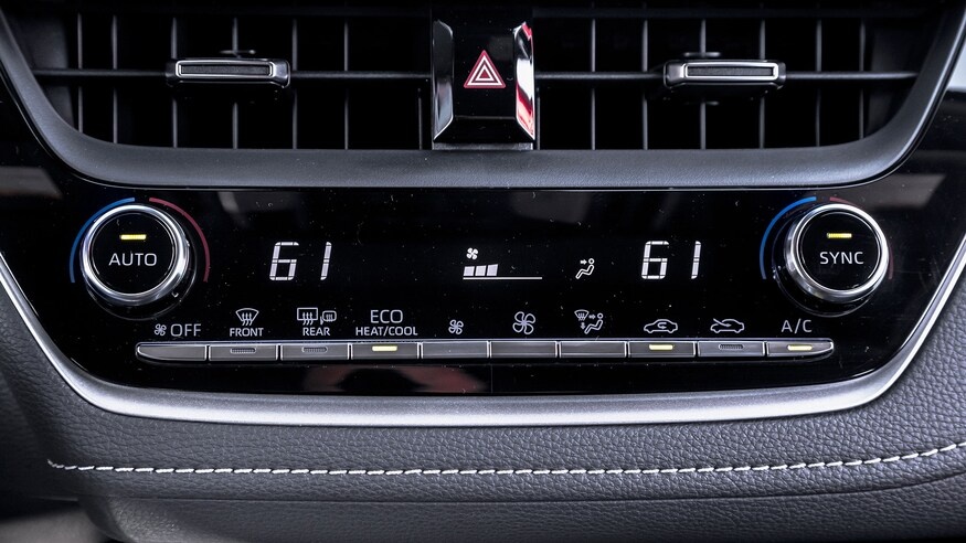 đánh giá nội thất Toyota Corolla 2020  ảnh 47 danh gia noi that Toyota Corolla 2020 anh 47