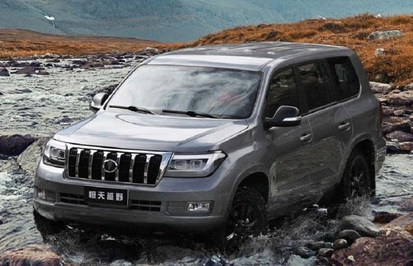 Toyota Land Cruiser nhai cua Trung Quoc gia chi bang mot nua anh 4