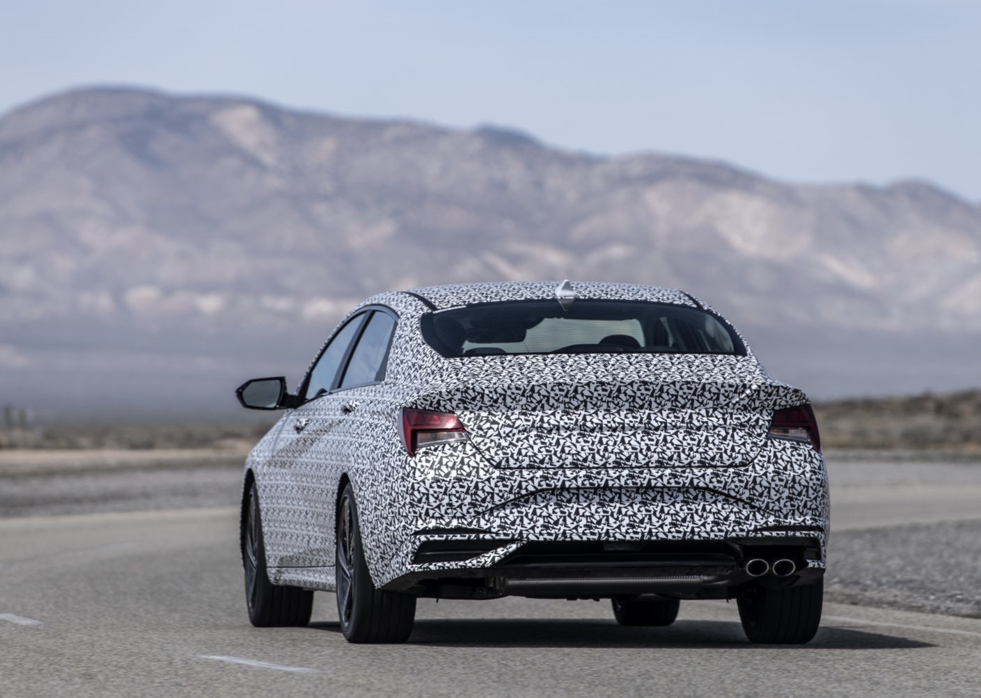 Hyundai Elantra N Line 2021 lo thiet ke the thao anh 2