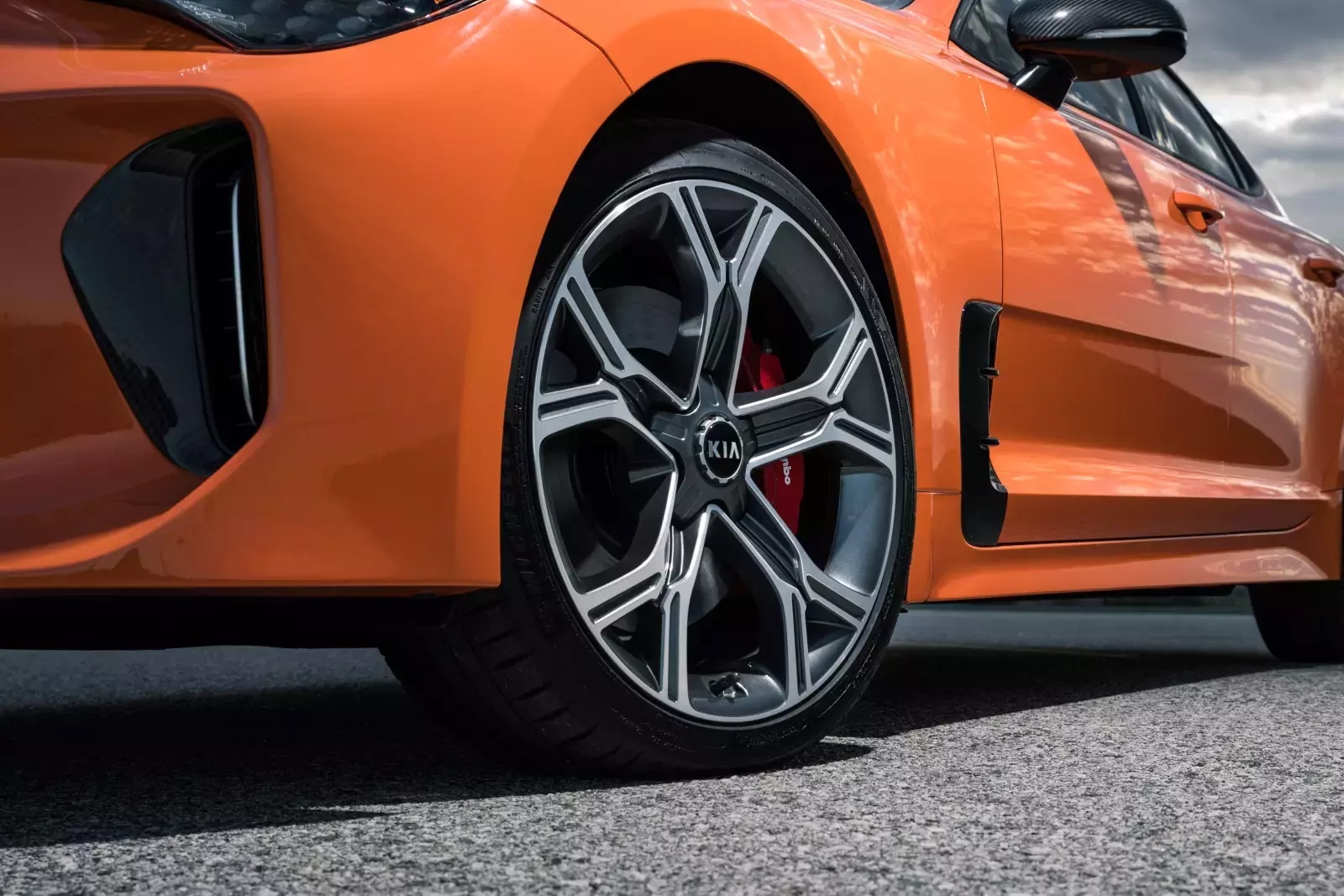 Kia Stinger 2021 có thể không được sản xuất ảnh 3 Kia Stinger 2021 co the khong duoc san xuat anh 3