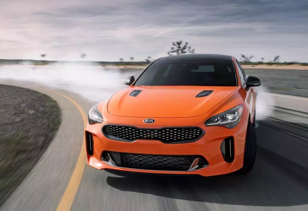 Kia Stinger the he moi co the khong bao gio ra mat hinh anh