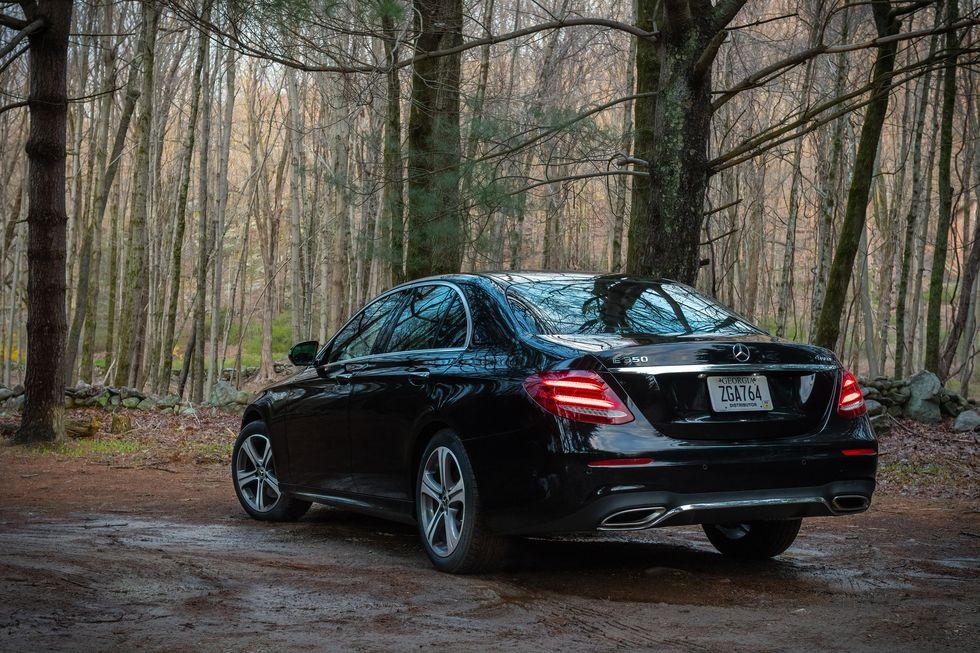 đánh giá Mercedes E350 2020 ảnh 22 danh gia Mercedes E350 2020 anh 22