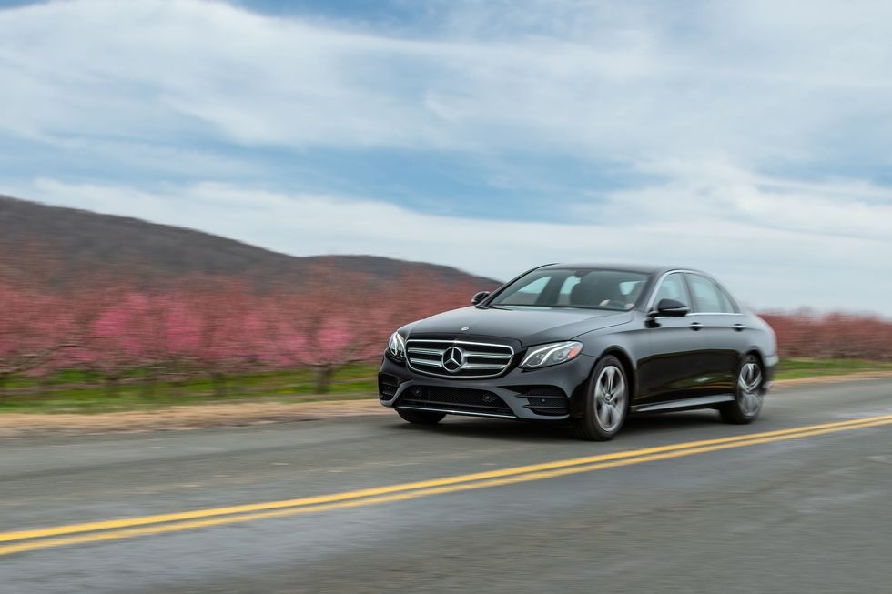 đánh giá Mercedes E350 2020 ảnh 16 danh gia Mercedes E350 2020 anh 16