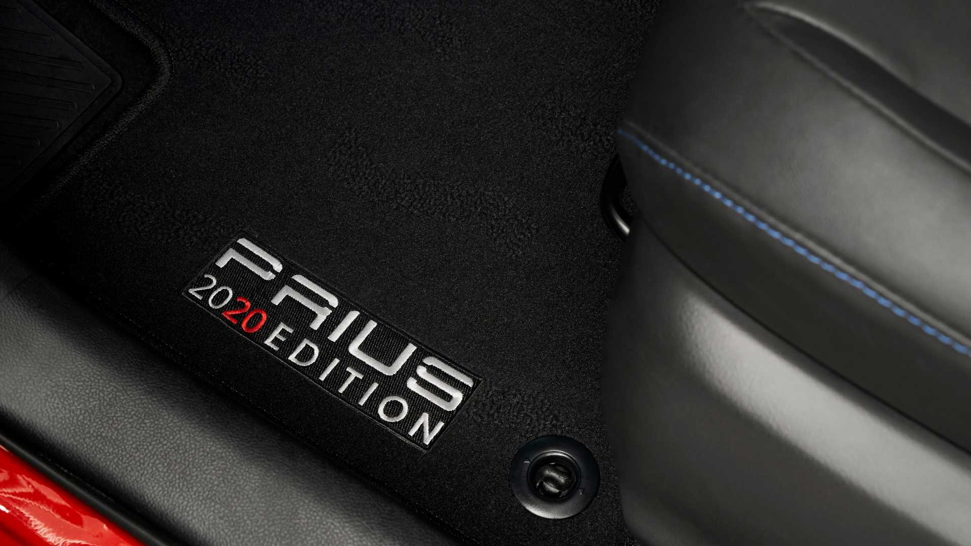 Toyota ra bản Prius đặc biệt ảnh 4 Toyota ra ban Prius dac biet anh 4