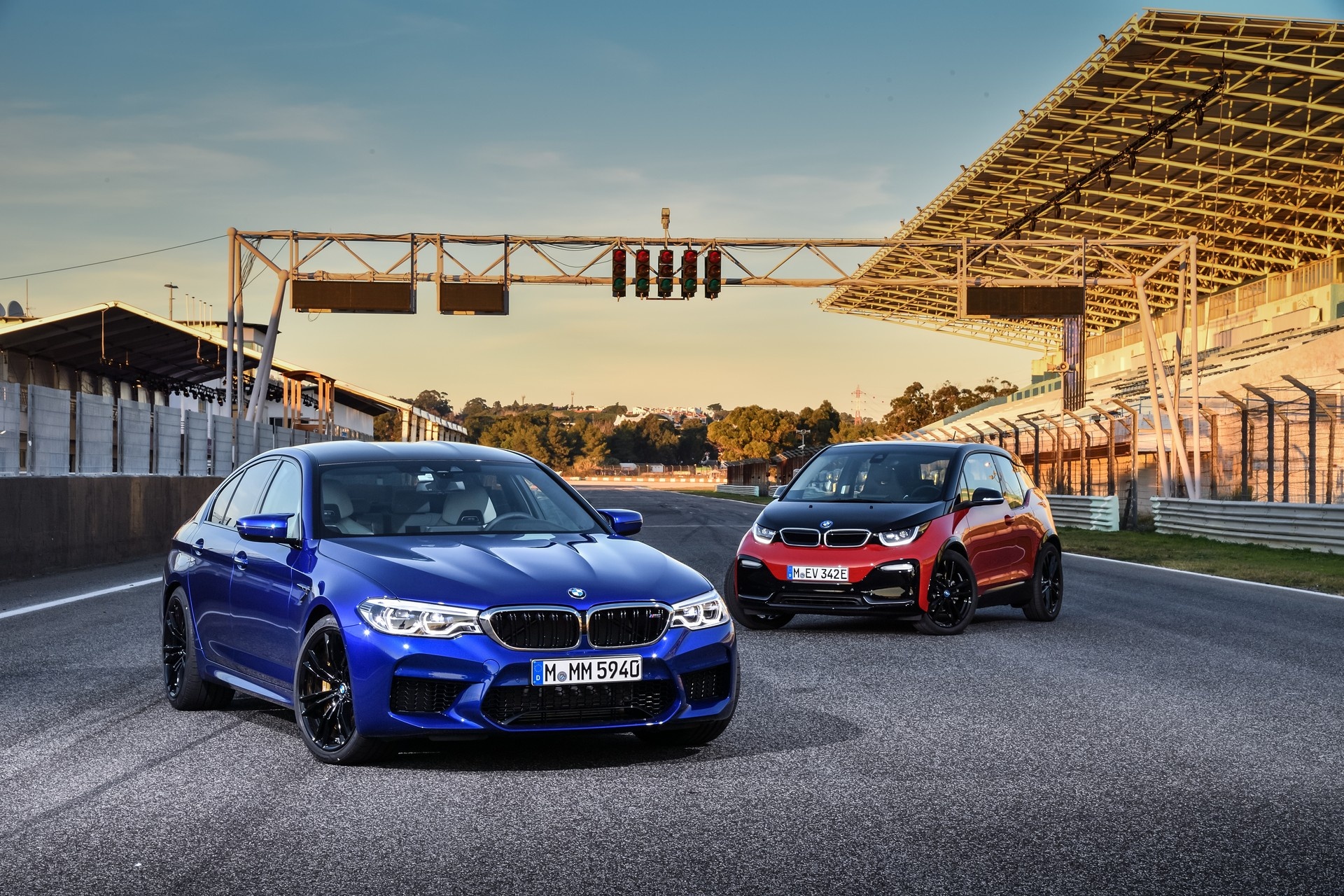 BMW M5 moi co the manh tren 1.000 ma luc hinh anh
