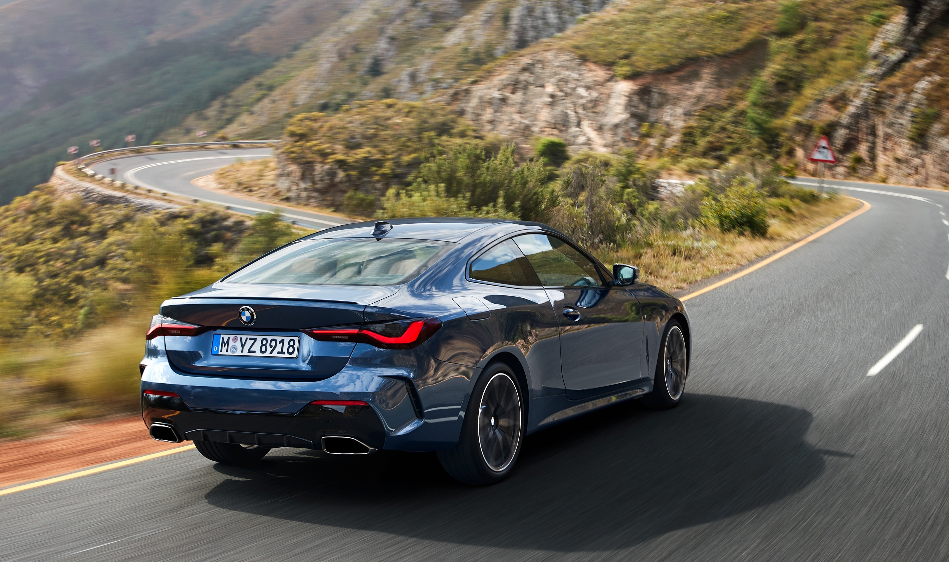 BMW 4-Series Coupe 2021 chính thức ra mắt ảnh 5 BMW 4-Series Coupe 2021 chinh thuc ra mat anh 5