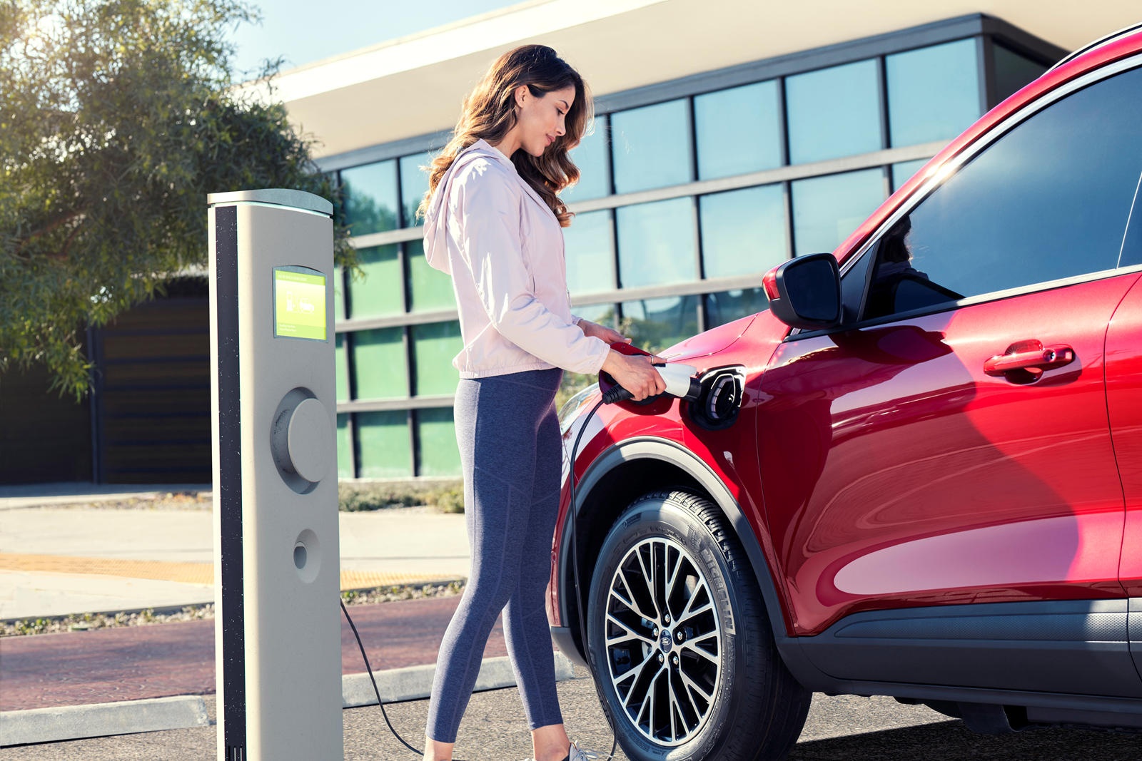 tiêu hao nhiên liệu của Ford Escape 2020 PHEV ảnh 1 tieu hao nhien lieu cua Ford Escape 2020 PHEV anh 1