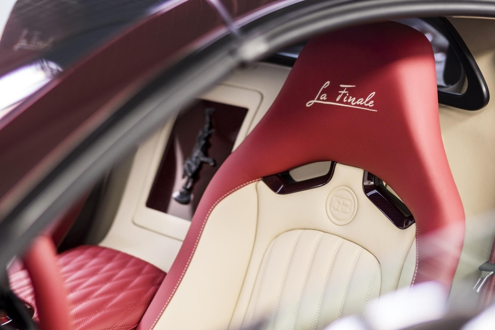 bộ sưu tập siêu xe đặc biệt Bugatti Veyron ảnh 32 bo suu tap sieu xe dac biet Bugatti Veyron anh 32