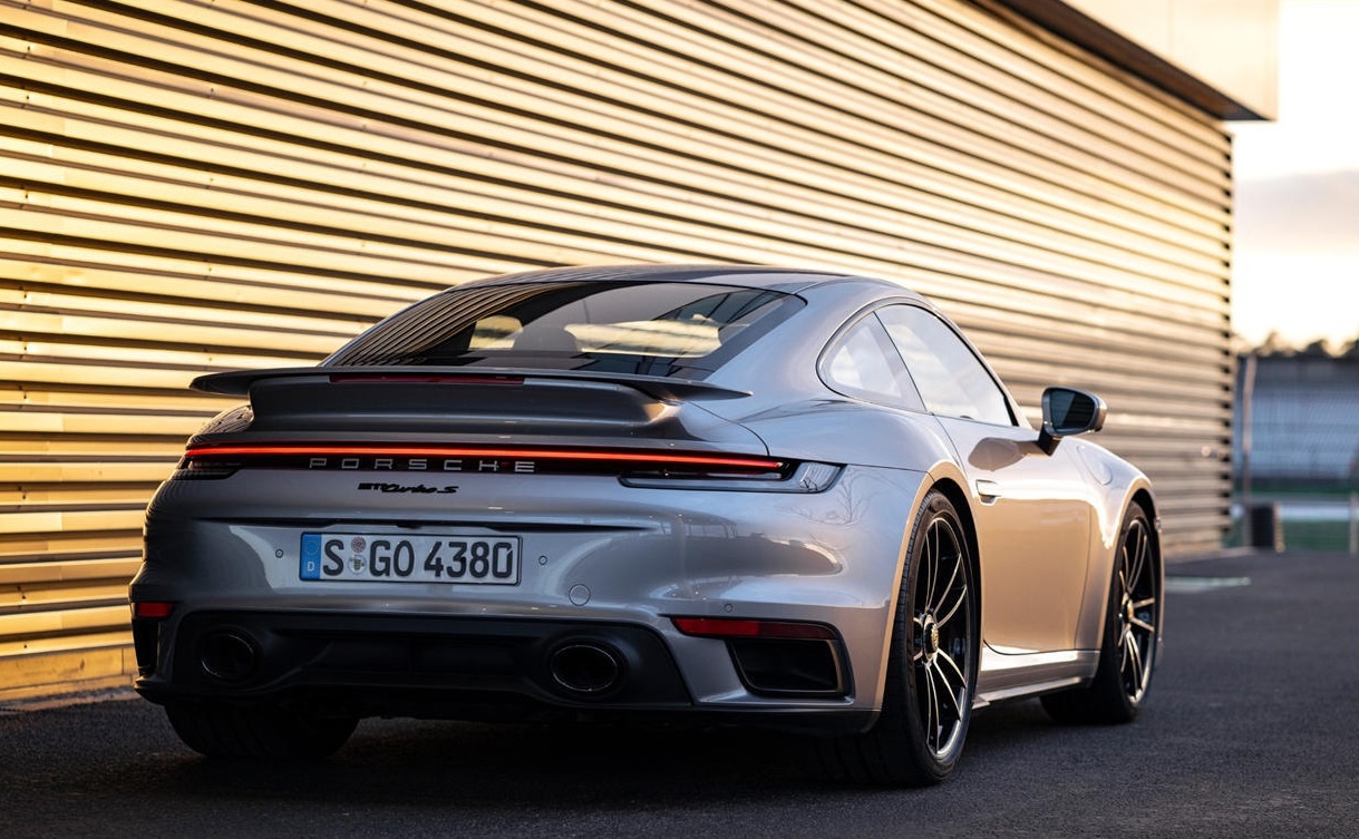 nhung sieu xe gia re tot nhat 2020 anh 29