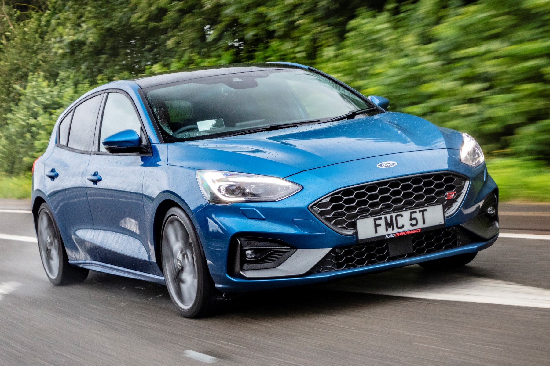 hộp số tự động mới làm chậm Ford Focus ST ảnh 1 hop so tu dong moi lam cham Ford Focus ST anh 1