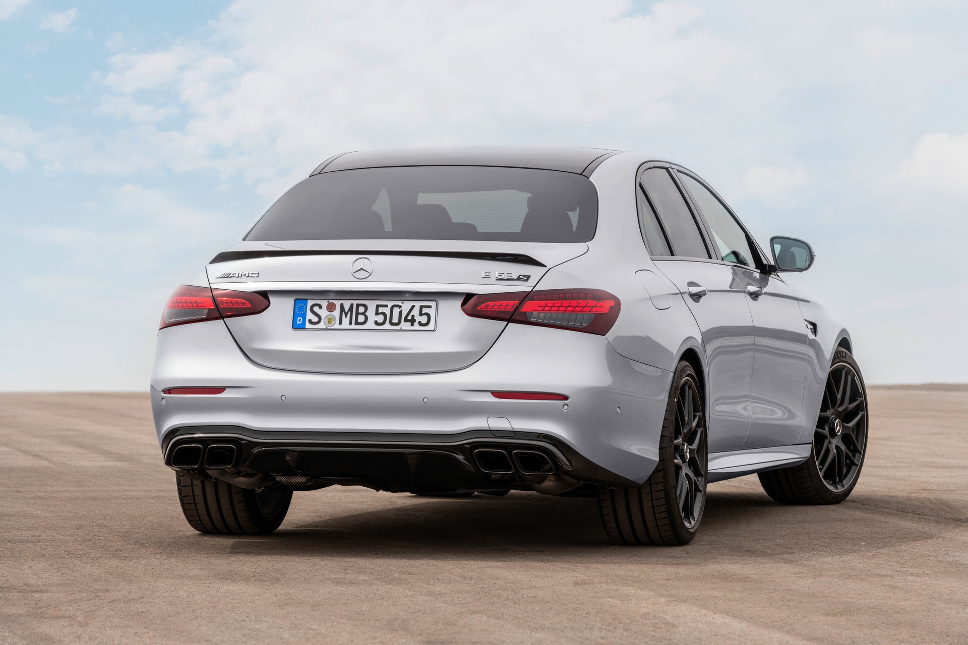 Mercedes-AMG E 63 S 2021 ra mắt ảnh 5 Mercedes-AMG E 63 S 2021 ra mat anh 5