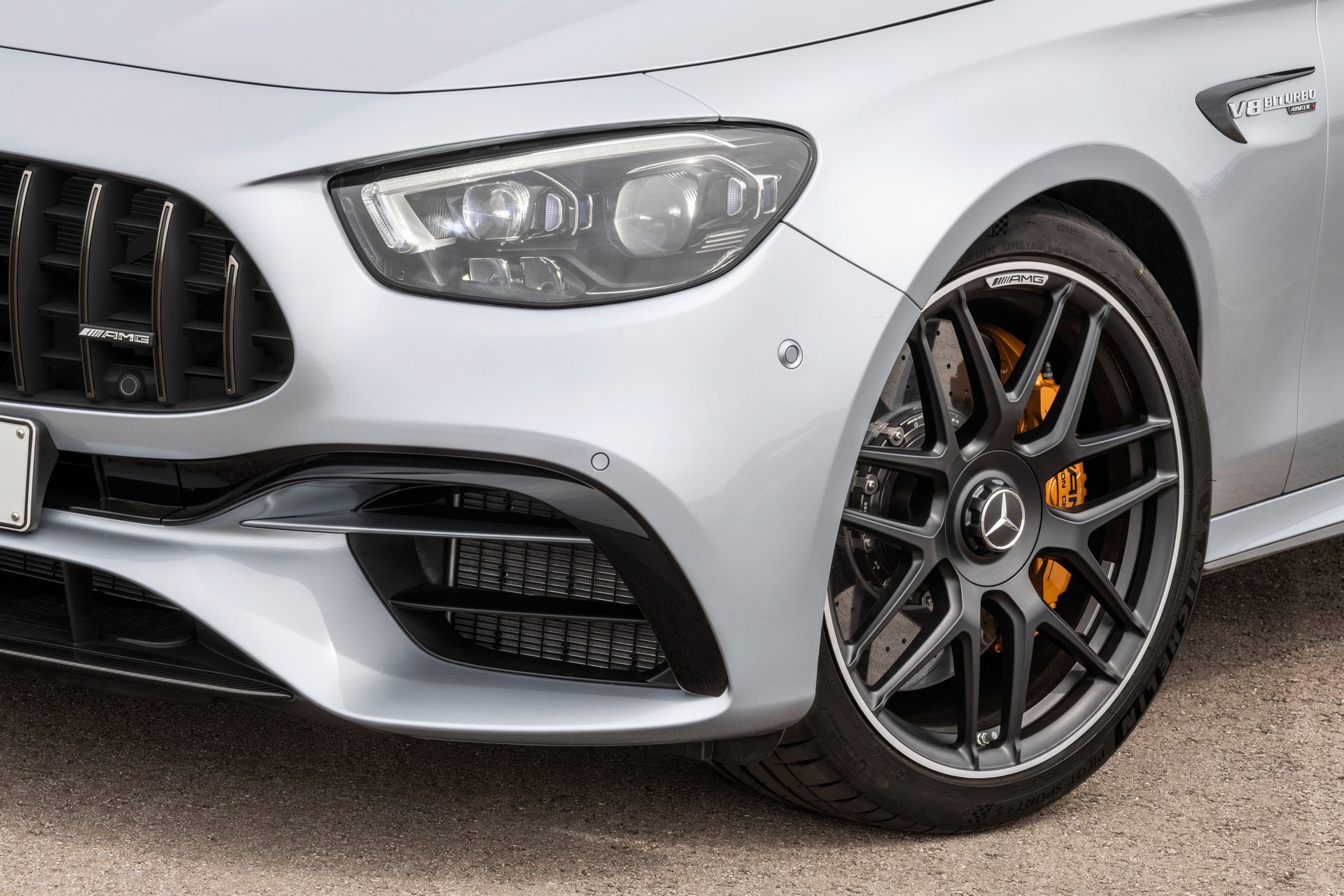 Mercedes-AMG E 63 S 2021 ra mắt ảnh 7 Mercedes-AMG E 63 S 2021 ra mat anh 7