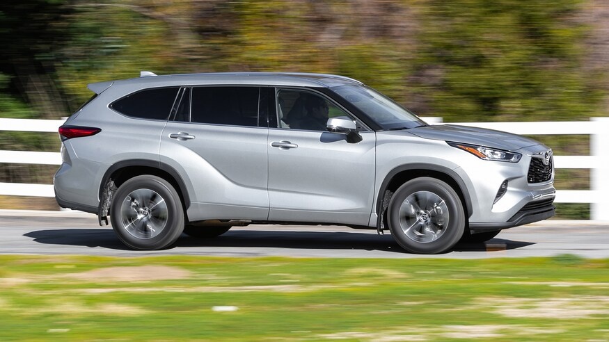 chọn Toyota Highlander 2020 hay Ford Explorer 2020 ảnh 17 chon Toyota Highlander 2020 hay Ford Explorer 2020 anh 17