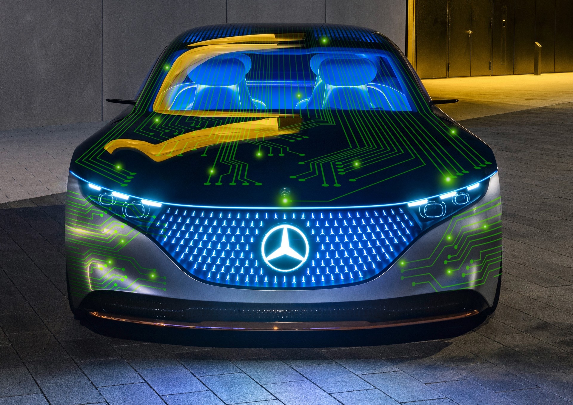 Mercedes sắp cập nhật tính năng cho ôtô qua mạng ảnh 2 Mercedes sap cap nhat tinh nang cho oto qua mang anh 2