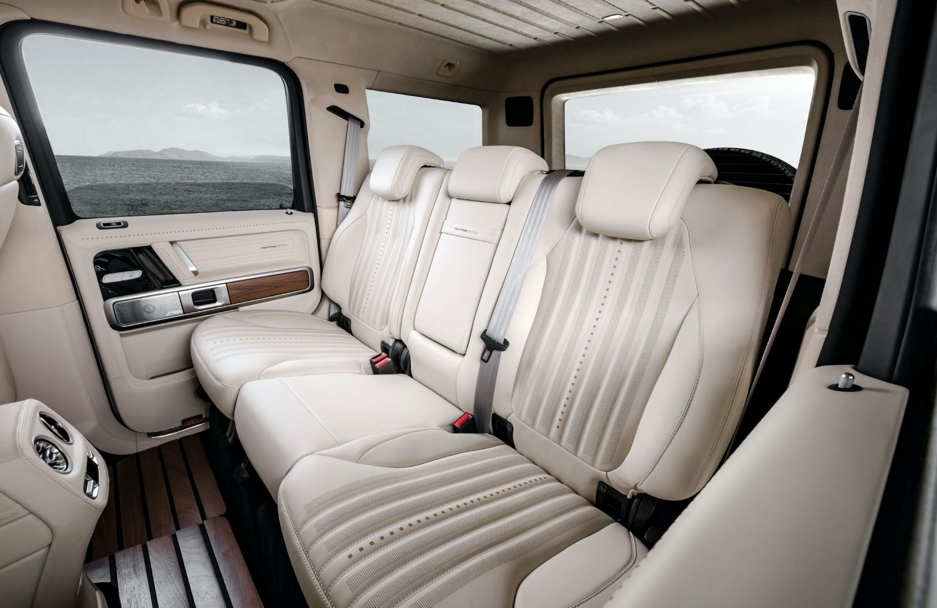 bản độ Mercedes-AMG G63 siêu sang của Carlex Design ảnh 13 ban do Mercedes-AMG G63 sieu sang cua Carlex Design anh 13