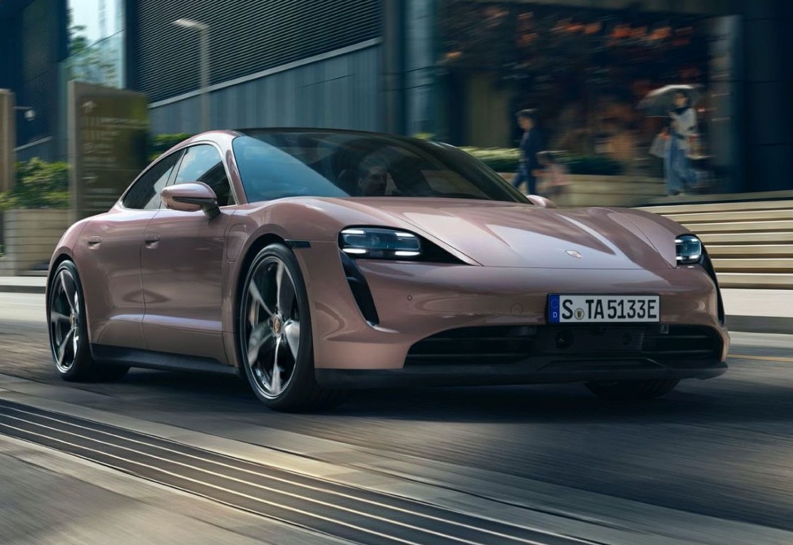 Porsche Taycan ra mat tai Trung Quoc, sap trinh lang o VN hinh anh