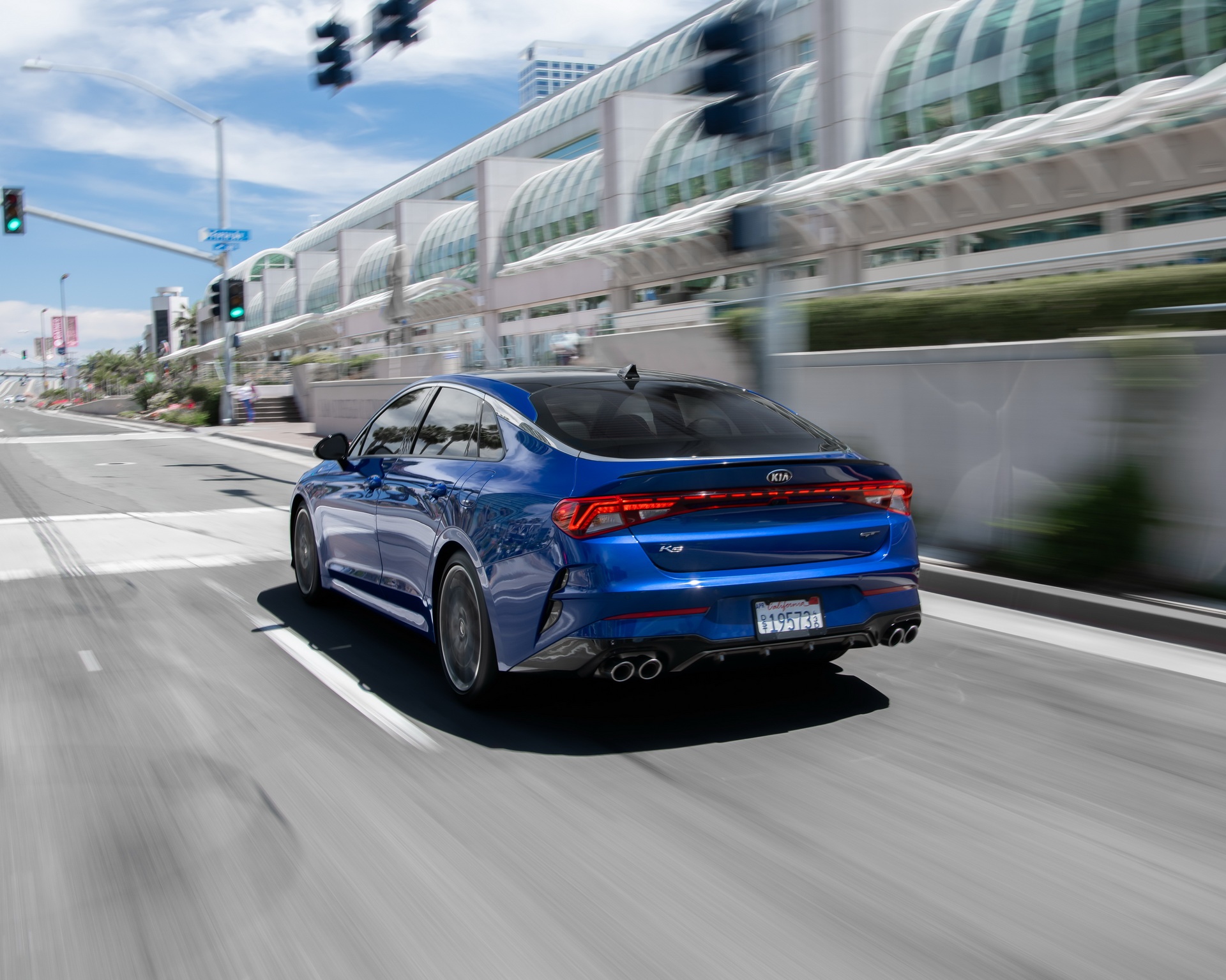 Kia K5 2021 lộ giá bán tại Mỹ ảnh 5 Kia K5 2021 lo gia ban tai My anh 5