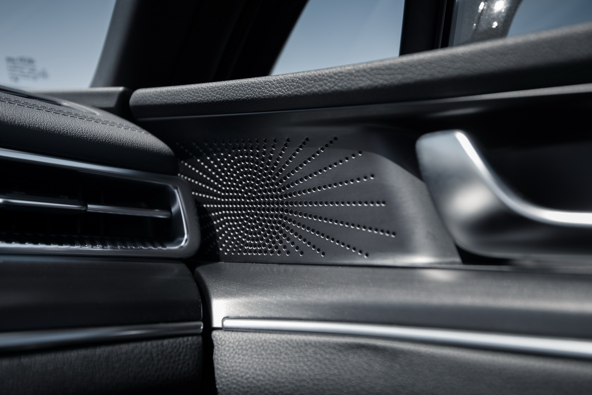 Kia K5 2021 lộ giá bán tại Mỹ ảnh 23 Kia K5 2021 lo gia ban tai My anh 23