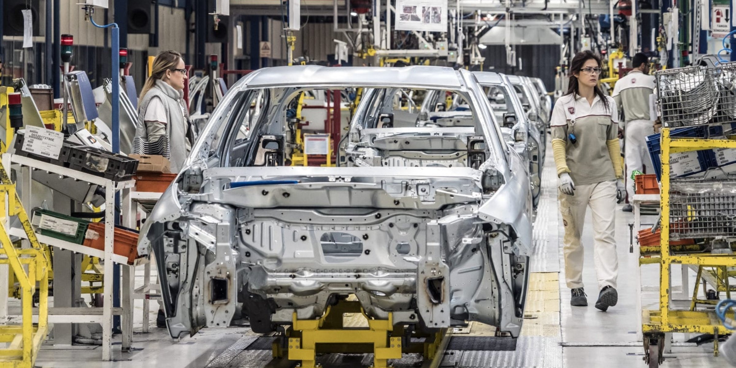 Tho Nhi Ky dieu tra hang loat hang xe Duc anh 2