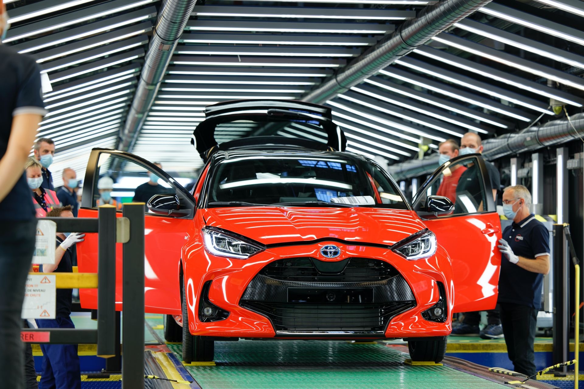 Toyota Yaris 2021 bắt đầu được sản xuất tại Pháp ảnh 1 Toyota Yaris 2021 bat dau duoc san xuat tai Phap anh 1