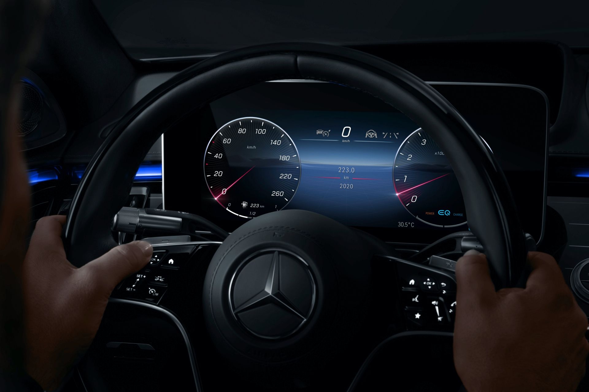 Mercedes lộ diện khoang lái hiện đại của S-Class 2021 ảnh 11 Mercedes lo dien khoang lai hien dai cua S-Class 2021 anh 11
