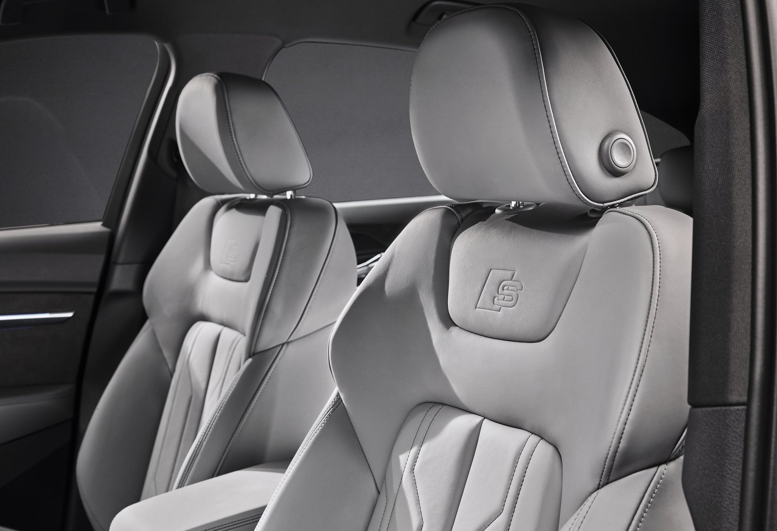 danh gia so bo Audi e-tron S Sportback 2021 anh 16