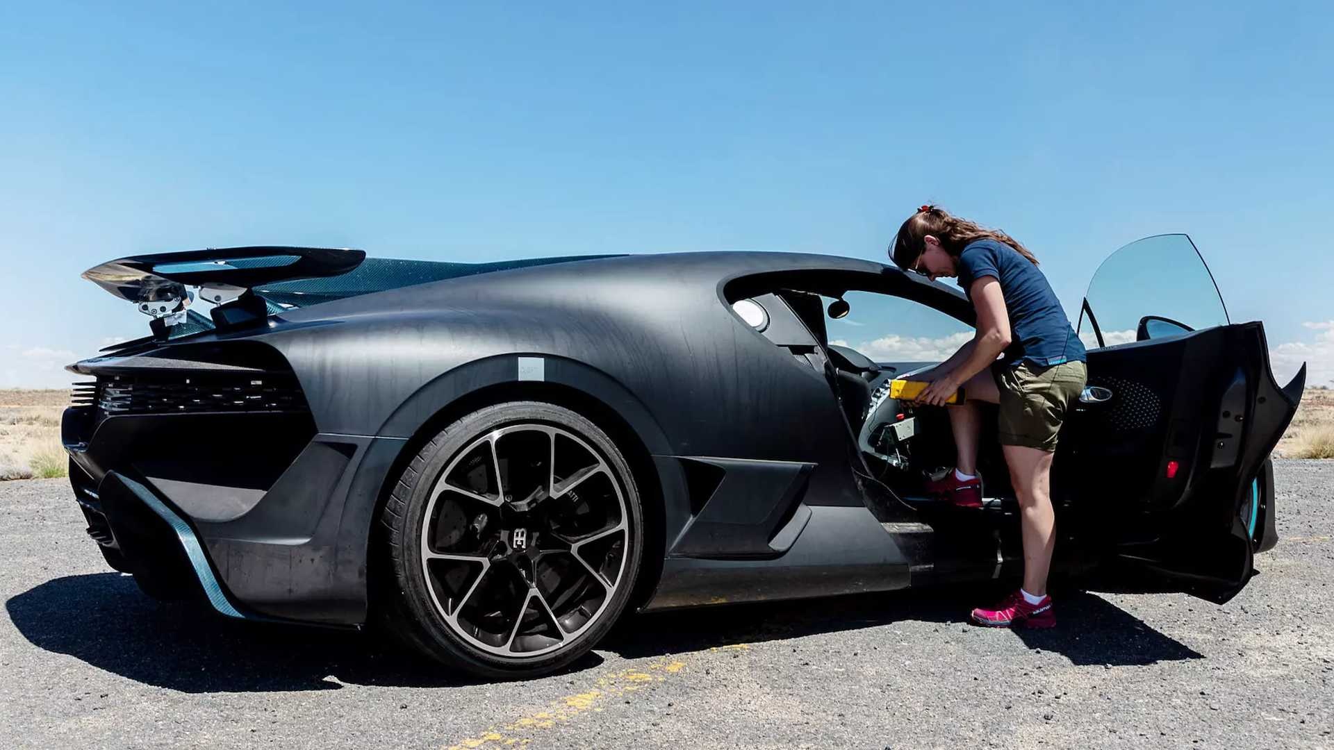 siêu xe Bugatti có thể làm mát cả chung cư ảnh 1 sieu xe Bugatti co the lam mat ca chung cu anh 1