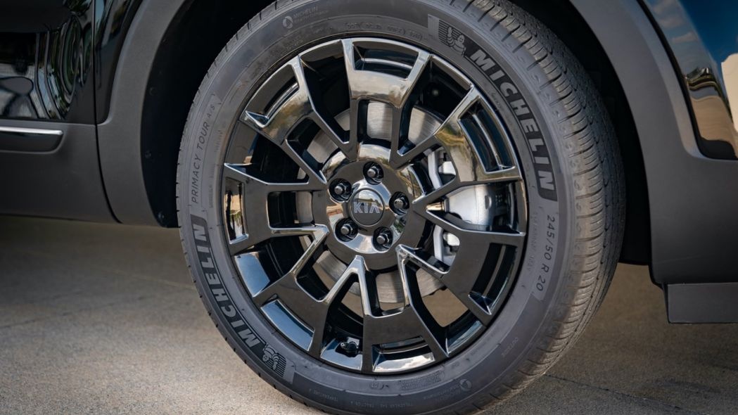Kia Telluride 2021 ra phiên bản đen bóng ảnh 12 Kia Telluride 2021 ra phien ban den bong anh 12